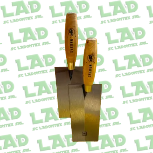 Poza cu Mistrie pătrată pentru zidărie – 16 cm & 18 cm